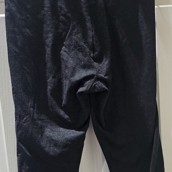 Bally Womens High Rise Capri Legging, Heather Charcol - Picture 2 of 7